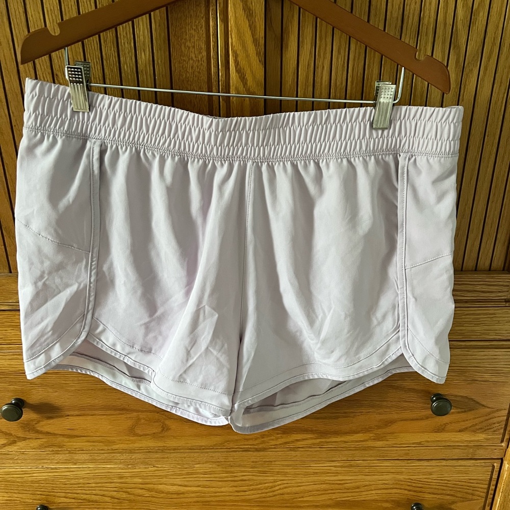 Gaiam athletic shorts.  Lavender.  NWT size XL